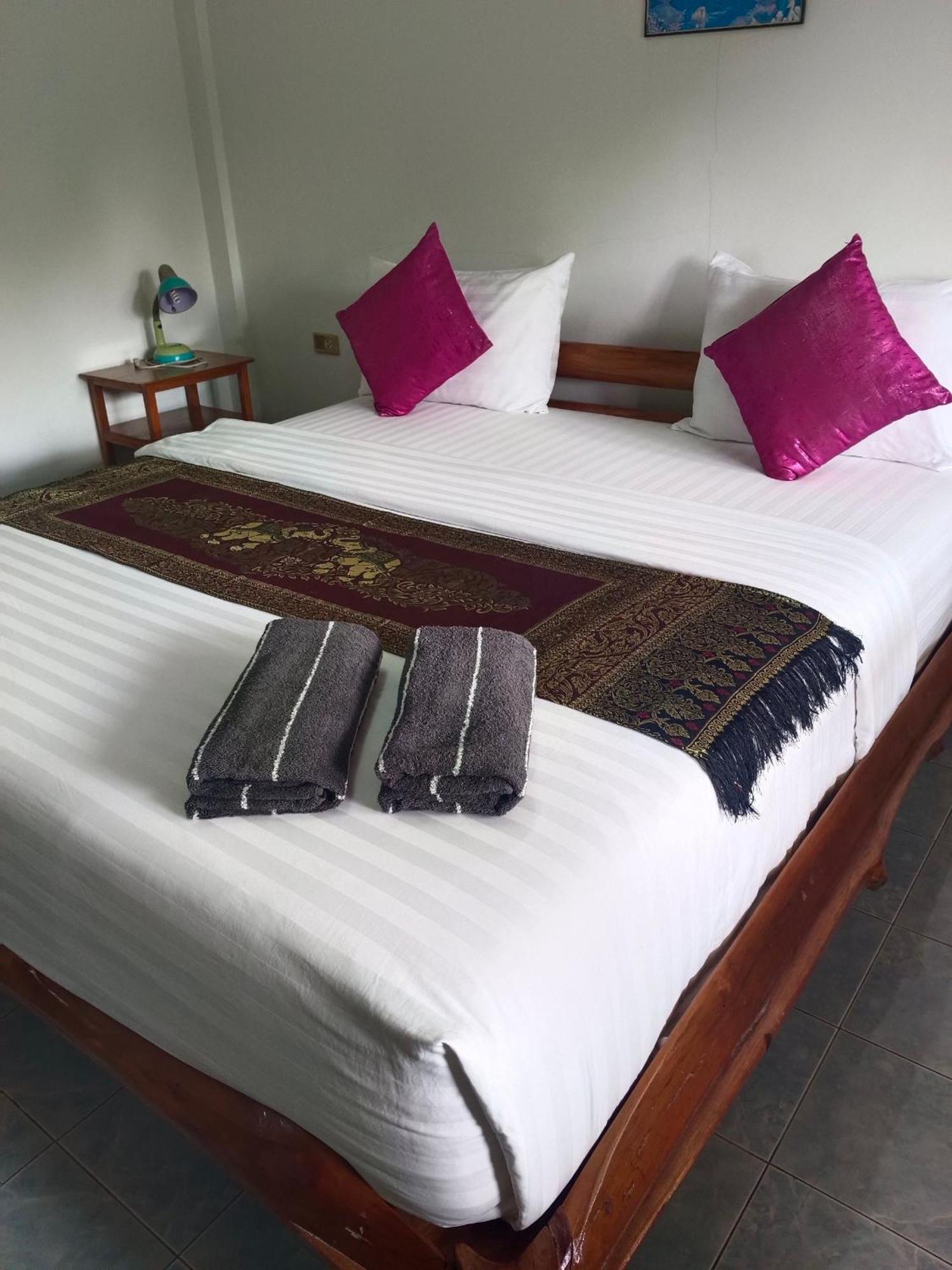 Mg Guesthouse Sukhothai Ngoại thất bức ảnh