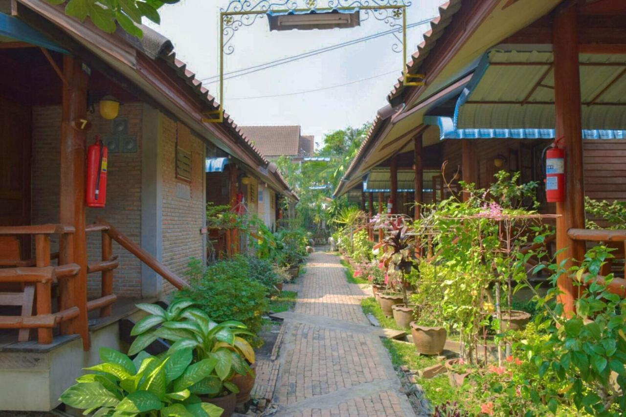 Mg Guesthouse Sukhothai Ngoại thất bức ảnh